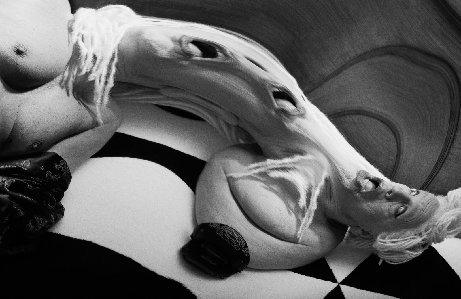 Sandro Miller, André Kertész / Distortion #8 (1927-1933), 2017