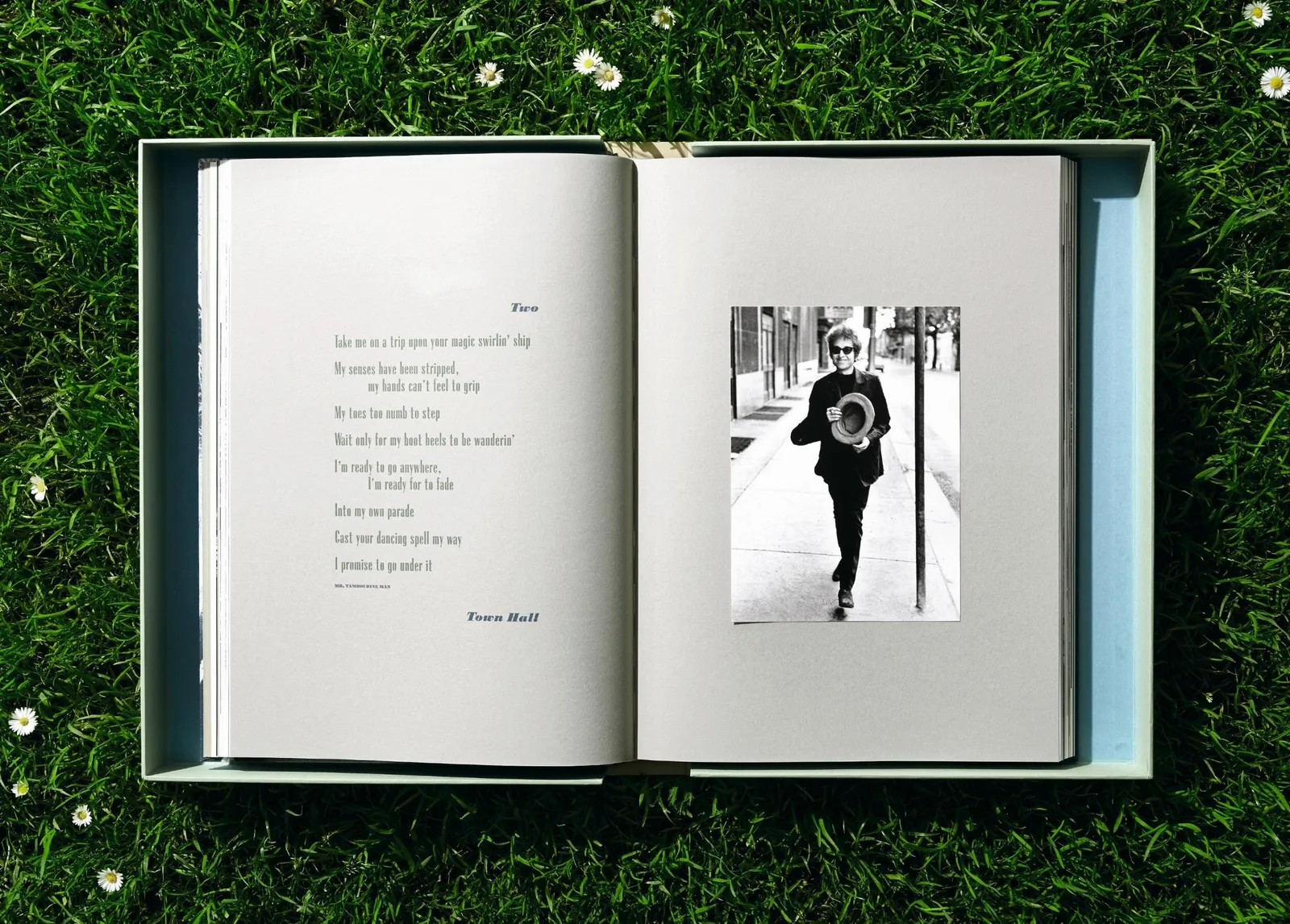 Daniel Kramer, Daniel Kramer. Bob Dylan. Art Edition No. 101–200 ‘Bob Dylan, Columbia Records, Studio A’, 2016