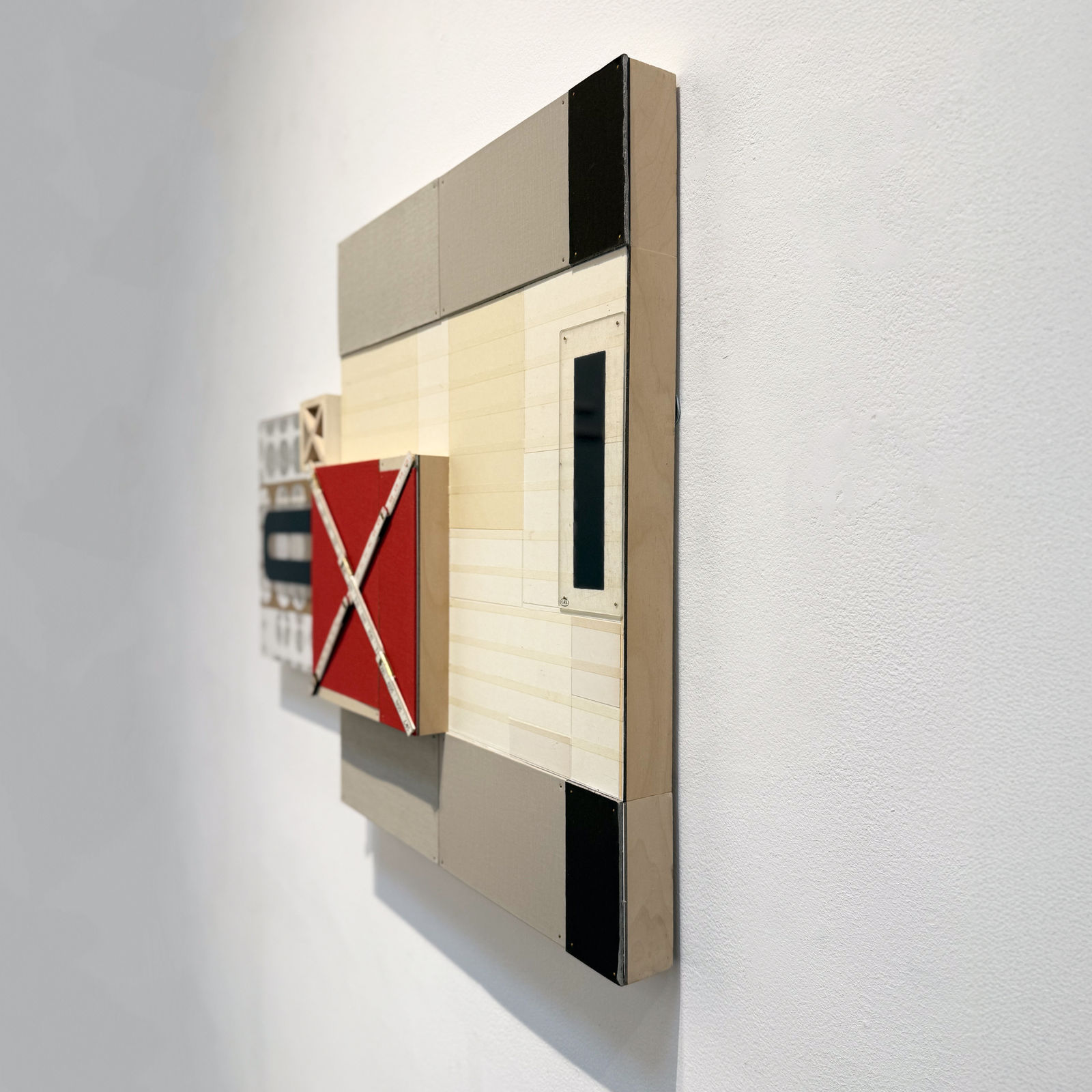 Emilio Lobato, Signing Off