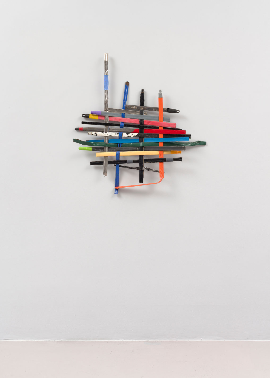 Eva Robarts, Weaving (O-B), 2025