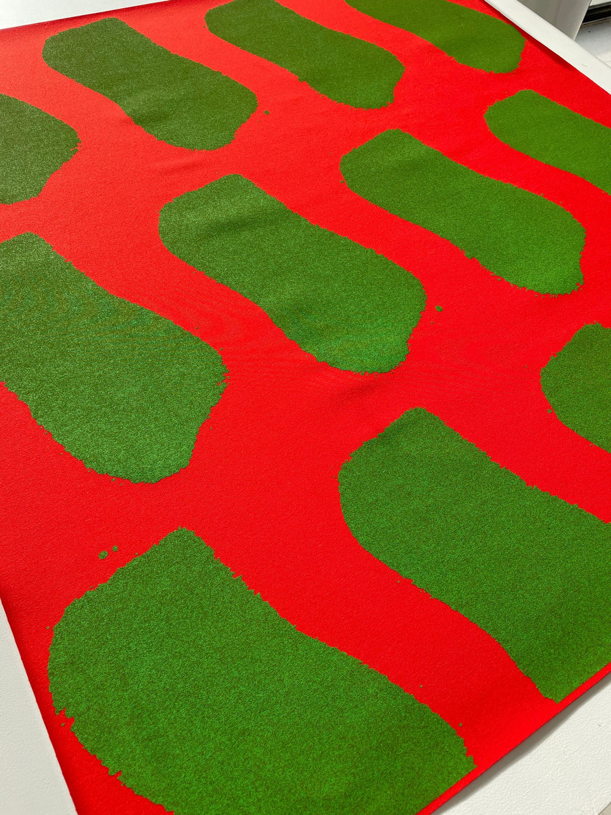 Claude VIALLAT, Vacances Bleues : rouge, 2008