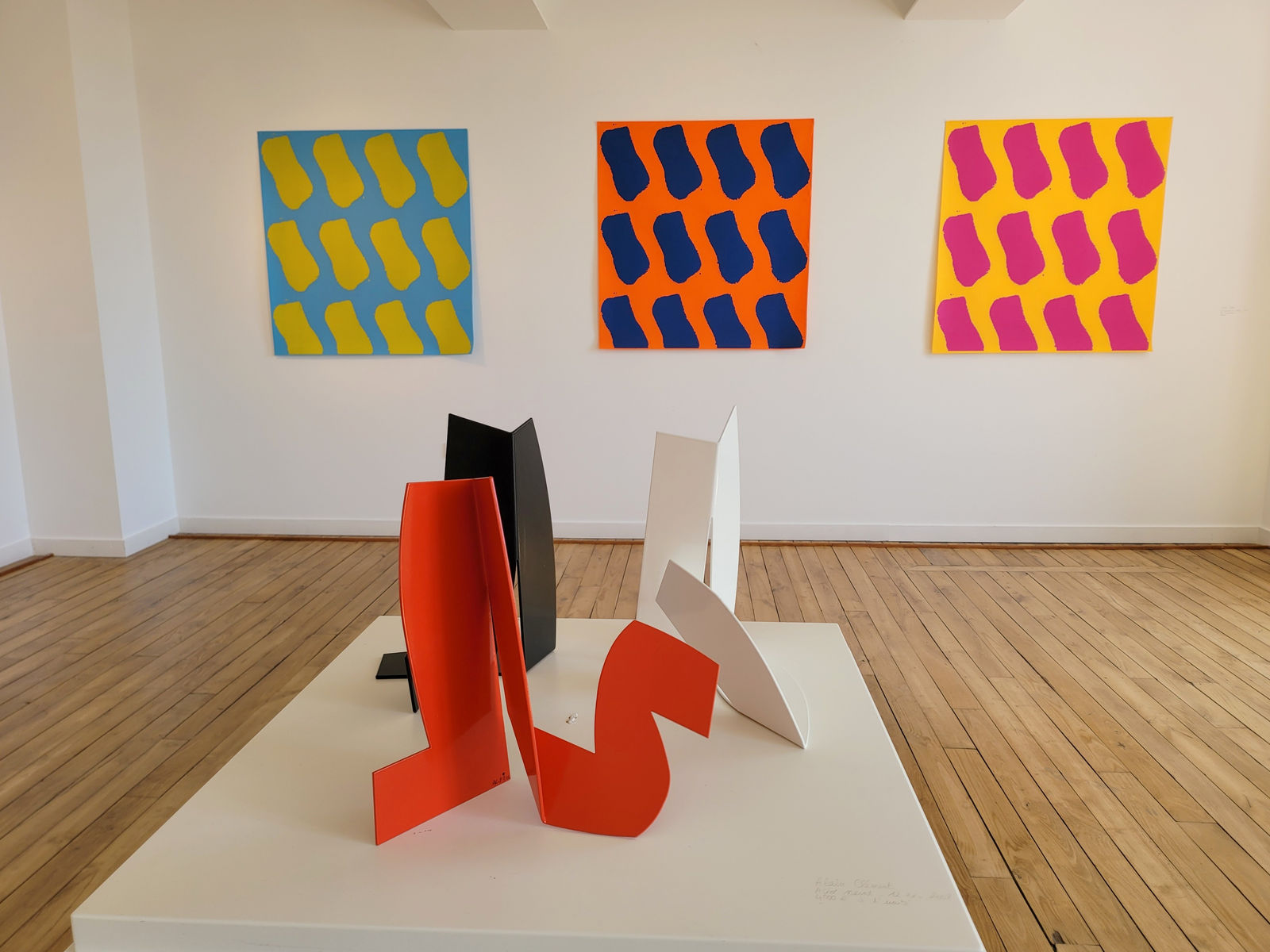 Claude VIALLAT, Vacances Bleues : orange, 2008