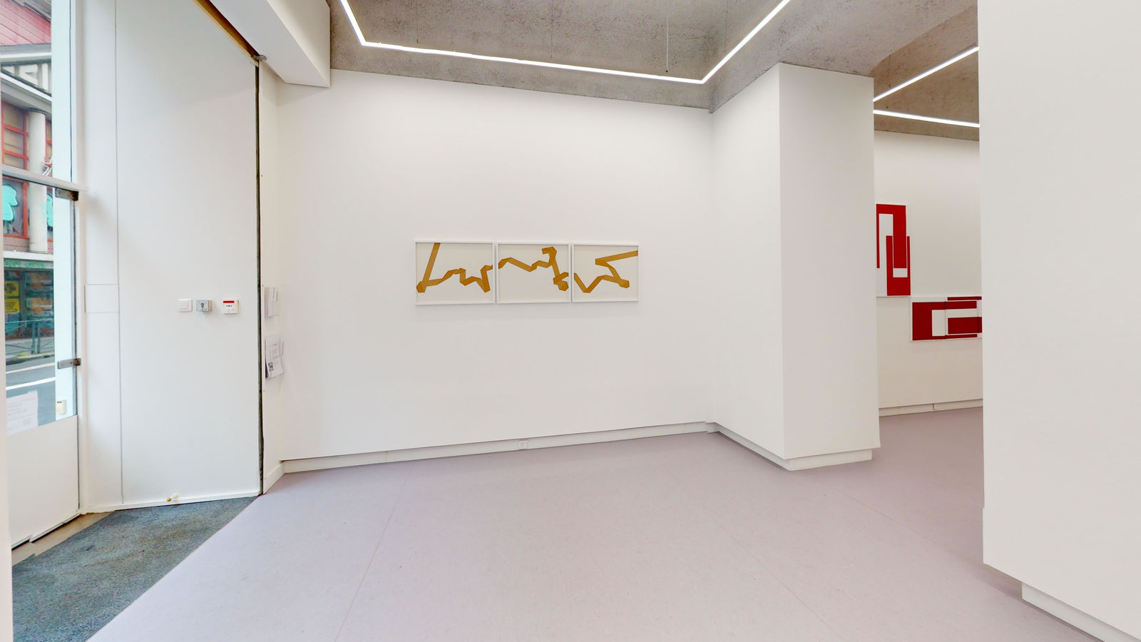 Vera MOLNAR, Bande jaune pliée et collée, 1998