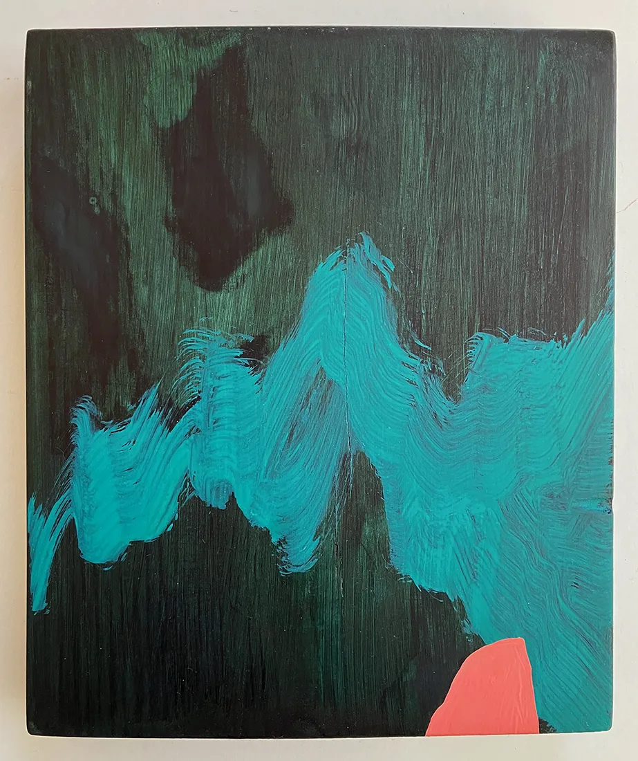 Susie Leiper, Charged with colour