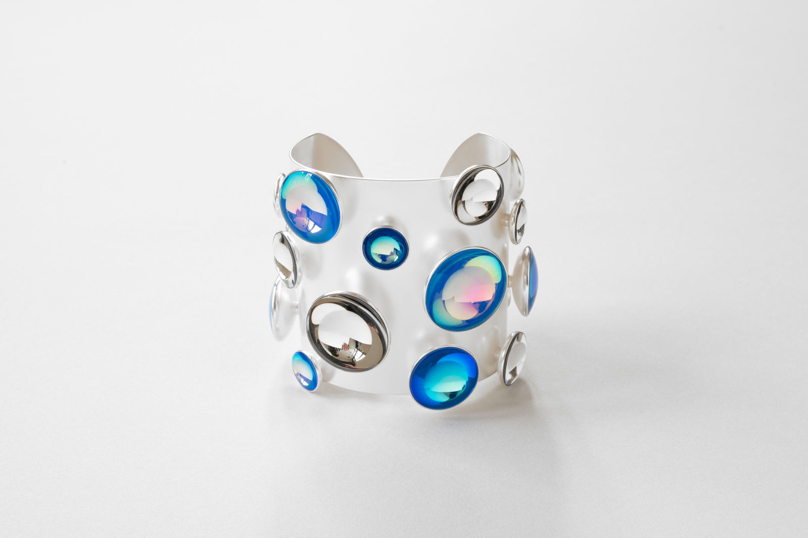 Jiro Kamata, Celestial Eyes Bangle #2, 2025