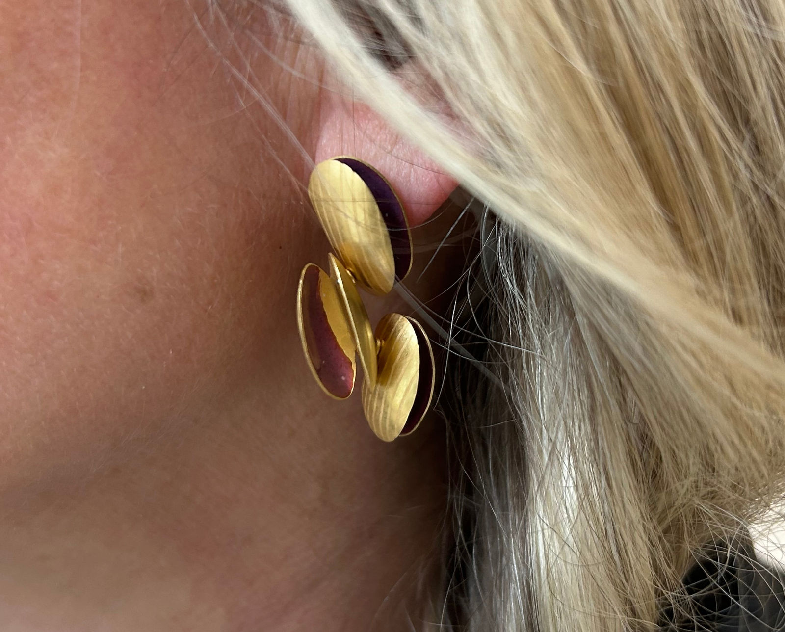 Jacqueline Ryan, Oval Clams (mauve), 2019