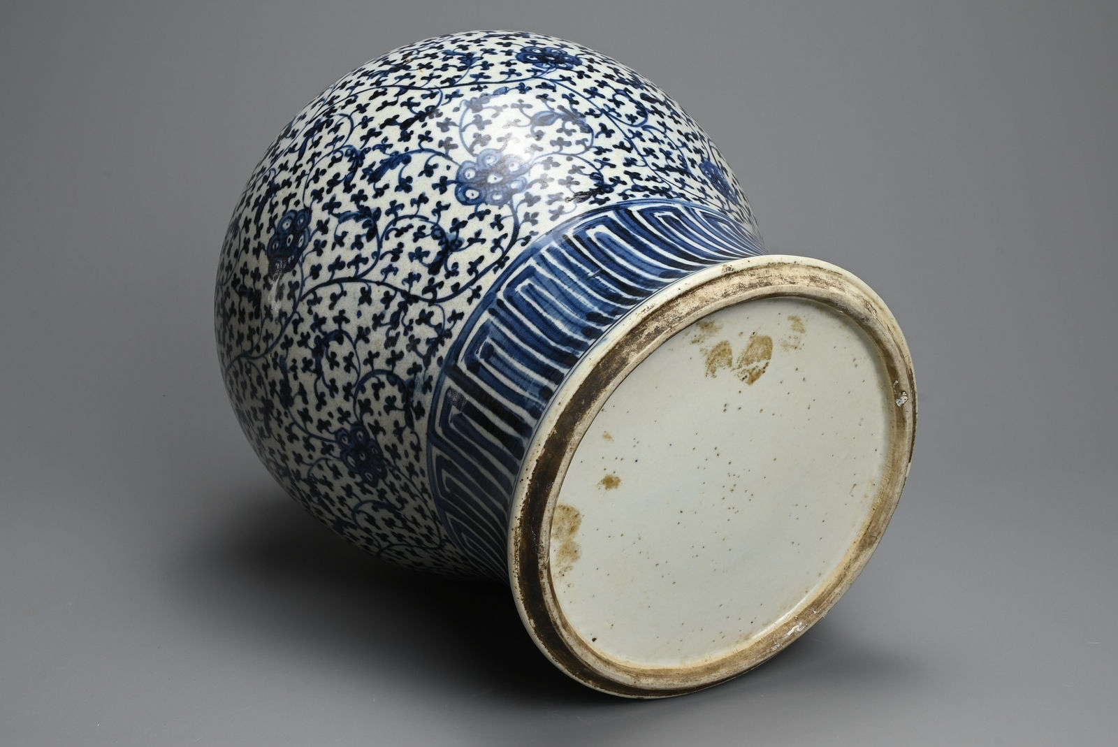 Early 19th Century Chinese Porcelain Jar Lamp