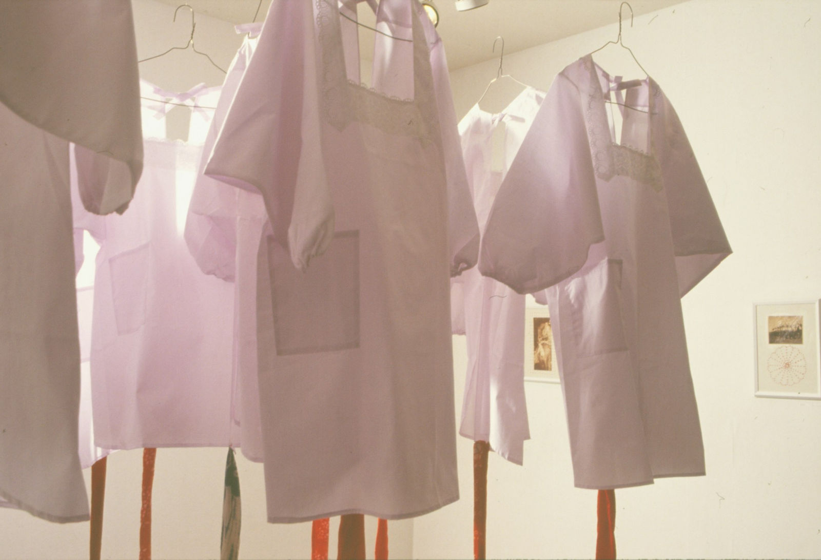 Yoshiko Shimada, Tied to Apron Strings, 1993