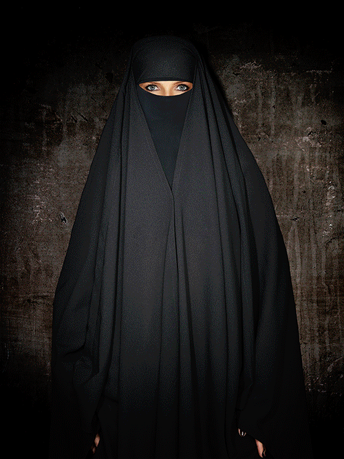 Cecile Plaisance, lingerie vichy, 2023