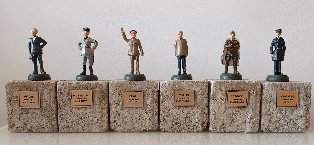 Lorena Gutierrez Camejo, El traje nuevo del emperador, from the series No son todos los que están , 2021