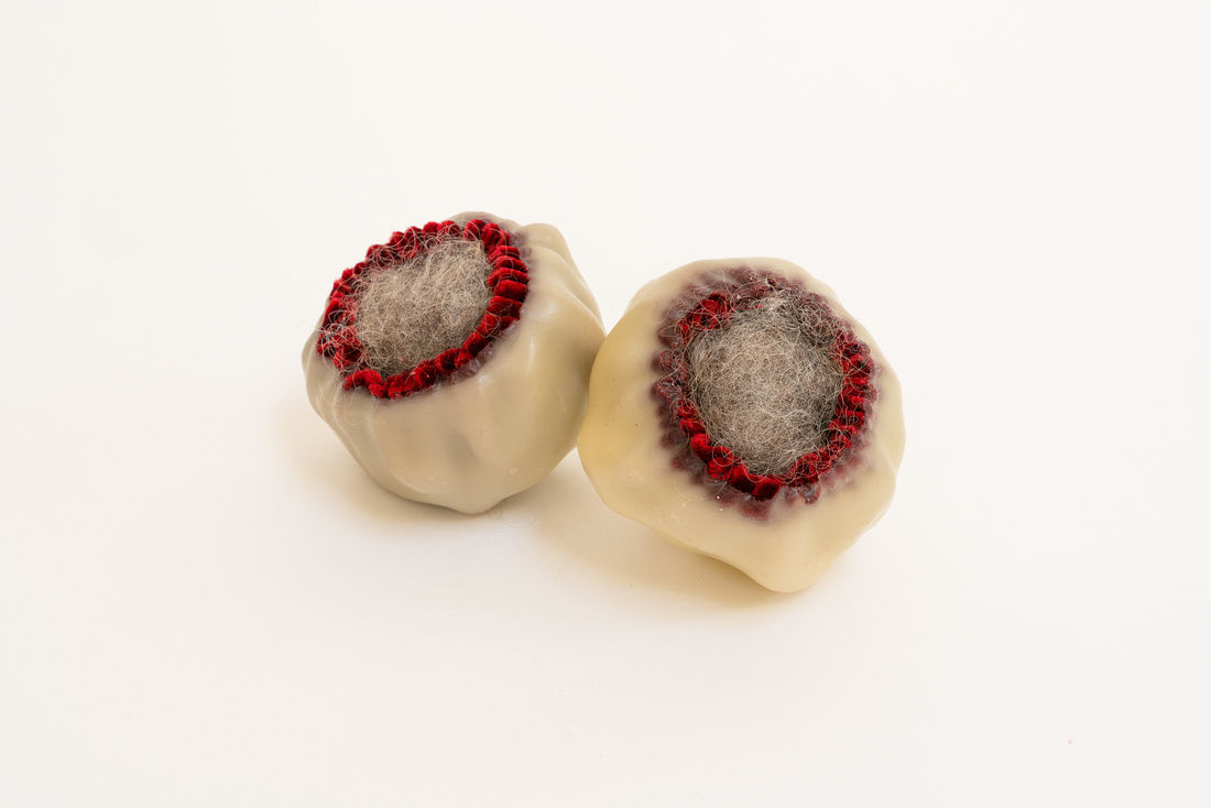 Susie MacMurray, Sisters, 2020