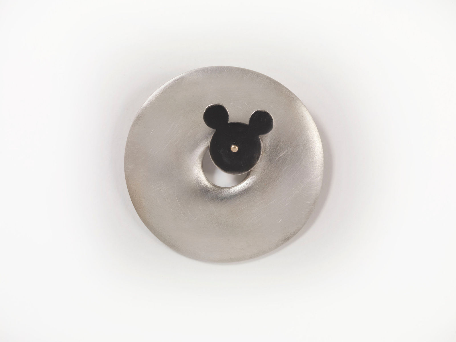 Alison Wilding, Mousy (Brooch), 2014