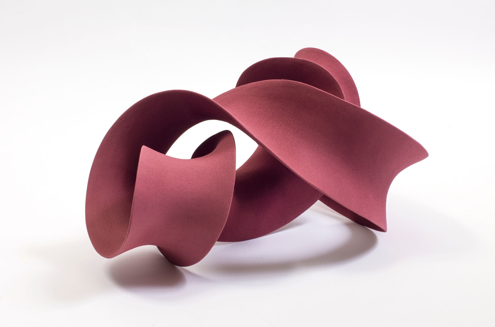 Merete Rasmussen, Maroon Form, 2022