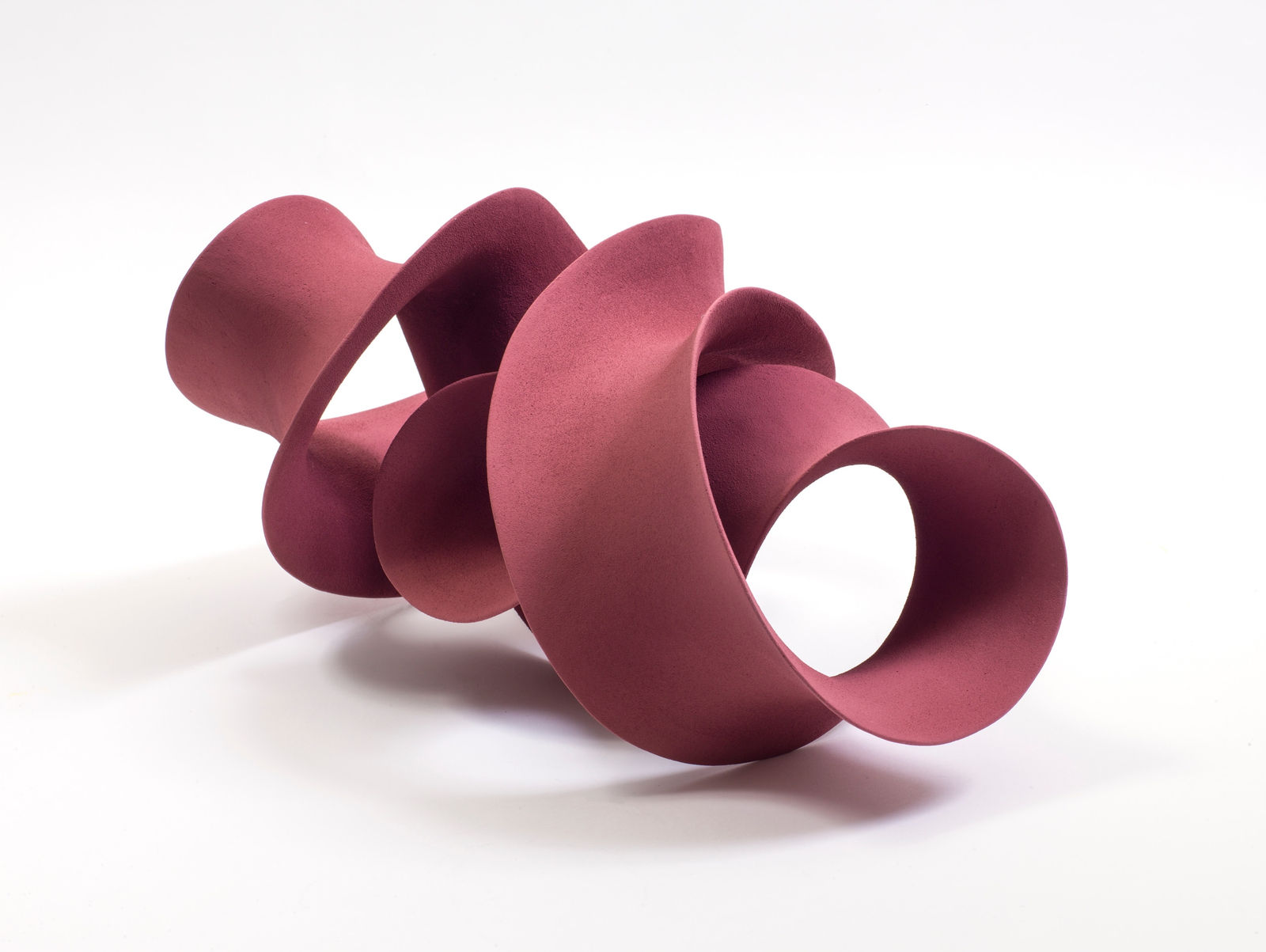 Merete Rasmussen, Maroon Form, 2022