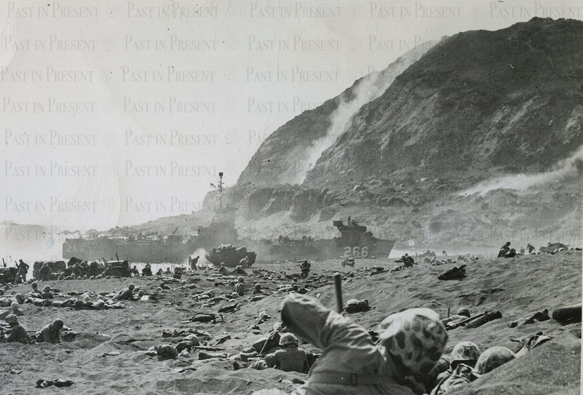 Bob Campbell, “Beachhead of Iwo Jima” - Marines digging in on the Iwo Jima beachhead swept by deadly Japanese fire., 1945