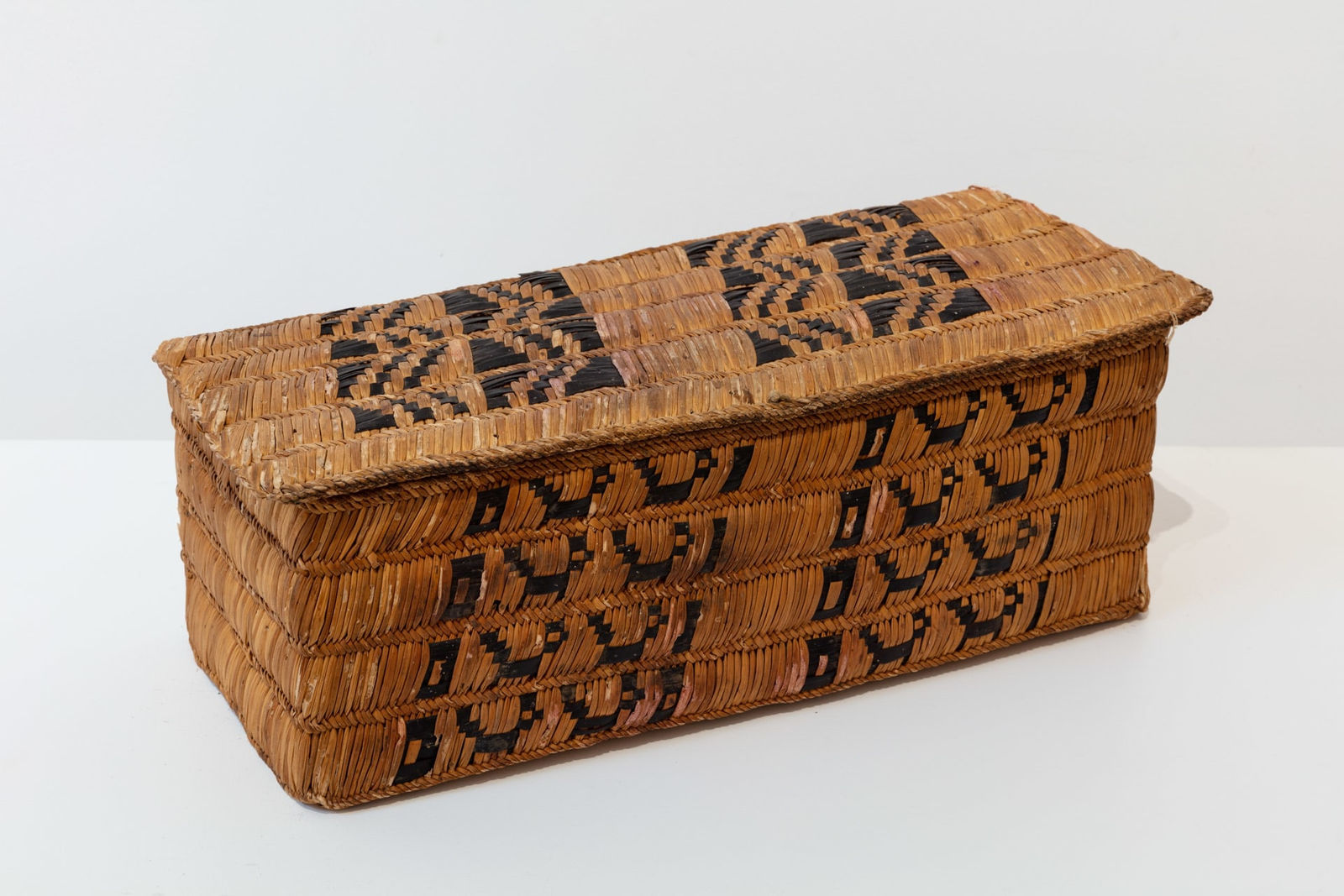 Chancay Culture, Fine Chancay weaving tools container, Circa. 1300 - 1500 AD