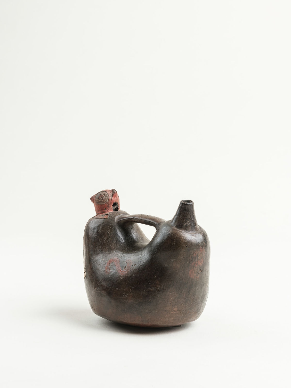 Paracas Culture, A Paracas stirrup spout whistle vessel, Circa. 400 - 100 BC