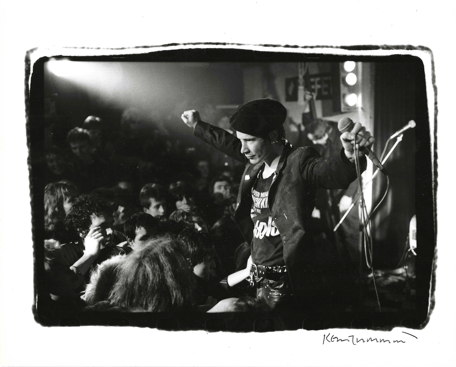 Kevin Cummins, Sex Pistols Huddersfield Dec 25 1977 - 2, 1977