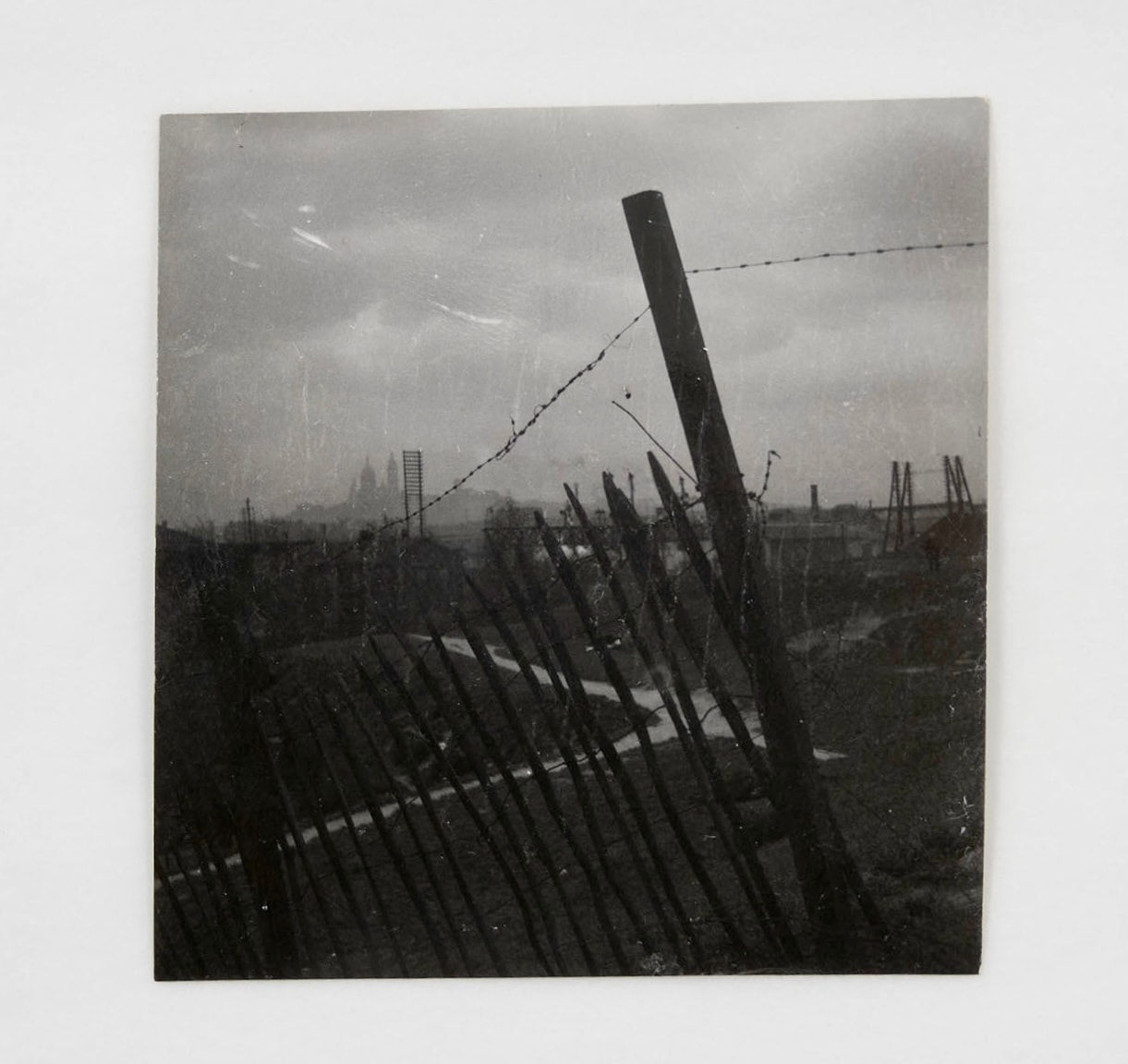 Dora Maar, The Sacré-Coeur from the Northern Suburbs - Shantytown (Le Sacré-Coeur depuis la Banlieue Nord - Bidonville) 1935, 2022