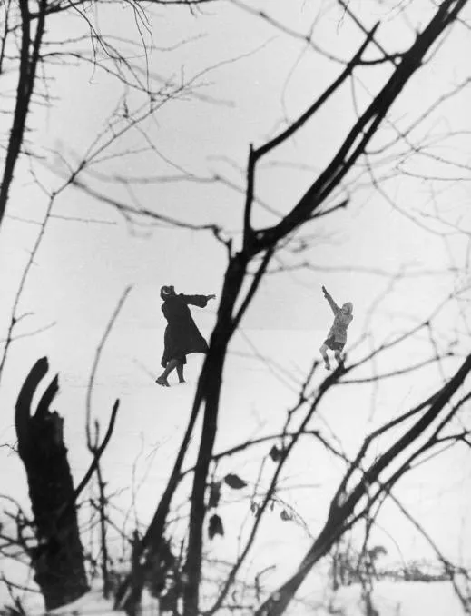 Willy Ronis, Marie-Anne et Vincent, Seine et Marne, 1952