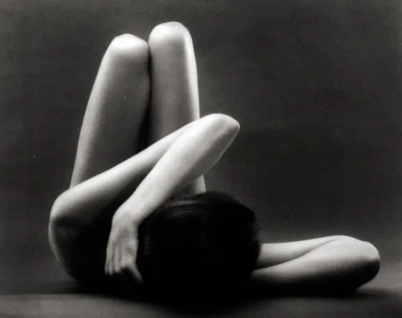 Ruth Bernhard, Angles, 1969