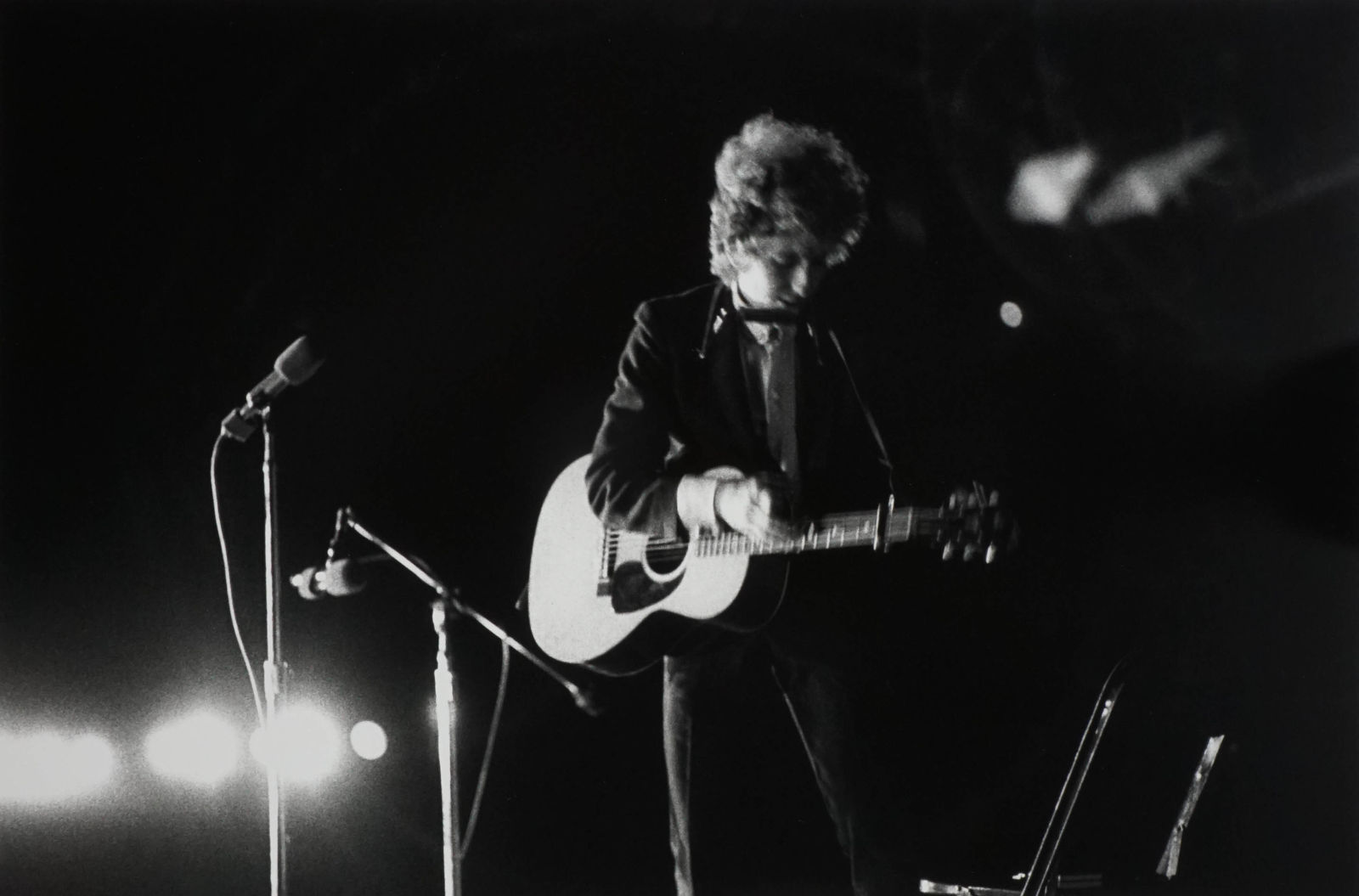 Jerry Schatzberg, Bob Dylan, In Concert, Forest Hills, 1965
