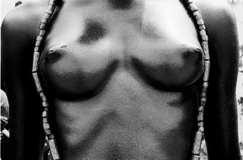 Chester Higgins Jr. , Ghana (The parade of young virgins - a puberty rite held annually in Koforidua - takes place on the last day of the Drobo Festival), 1975