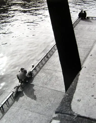 Willy Ronis, Quai Malaquais, Paris, 1953, printed later