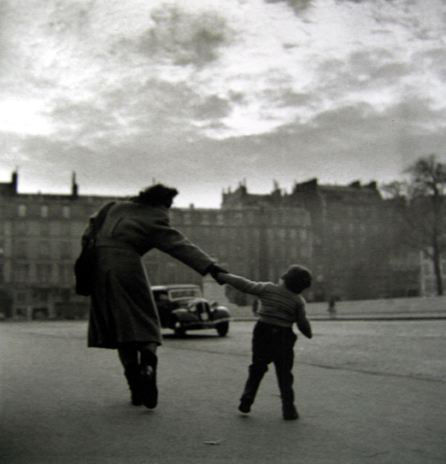 Louis Stettner, "Crossing the Seine" Mother and Child, Paris, 1950
