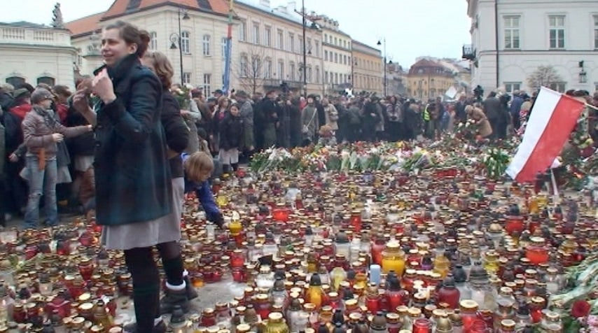 Artur Zmijewski, Catastrophe, 2010