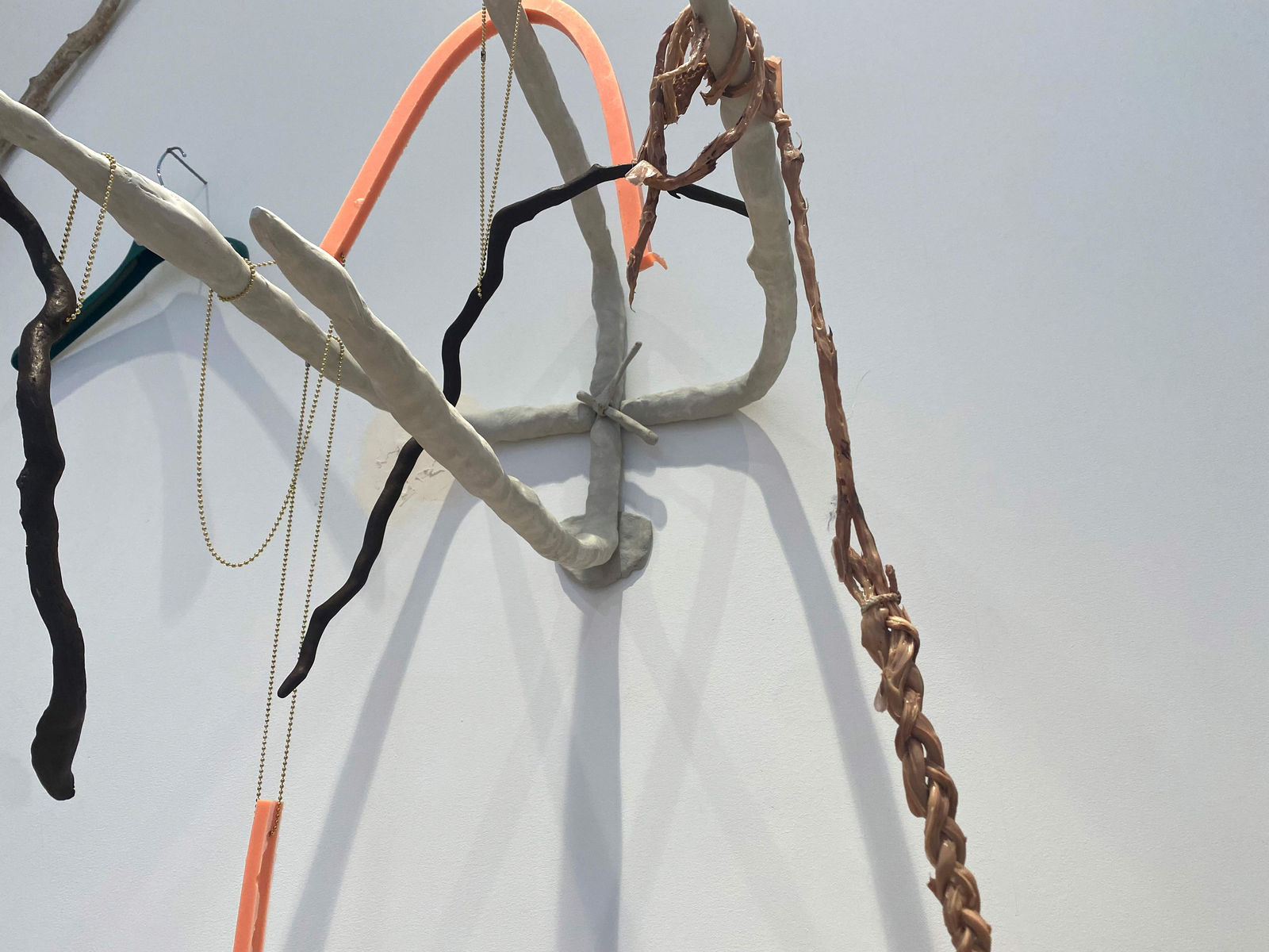 Geneviève et Matthieu, Le vestiaire