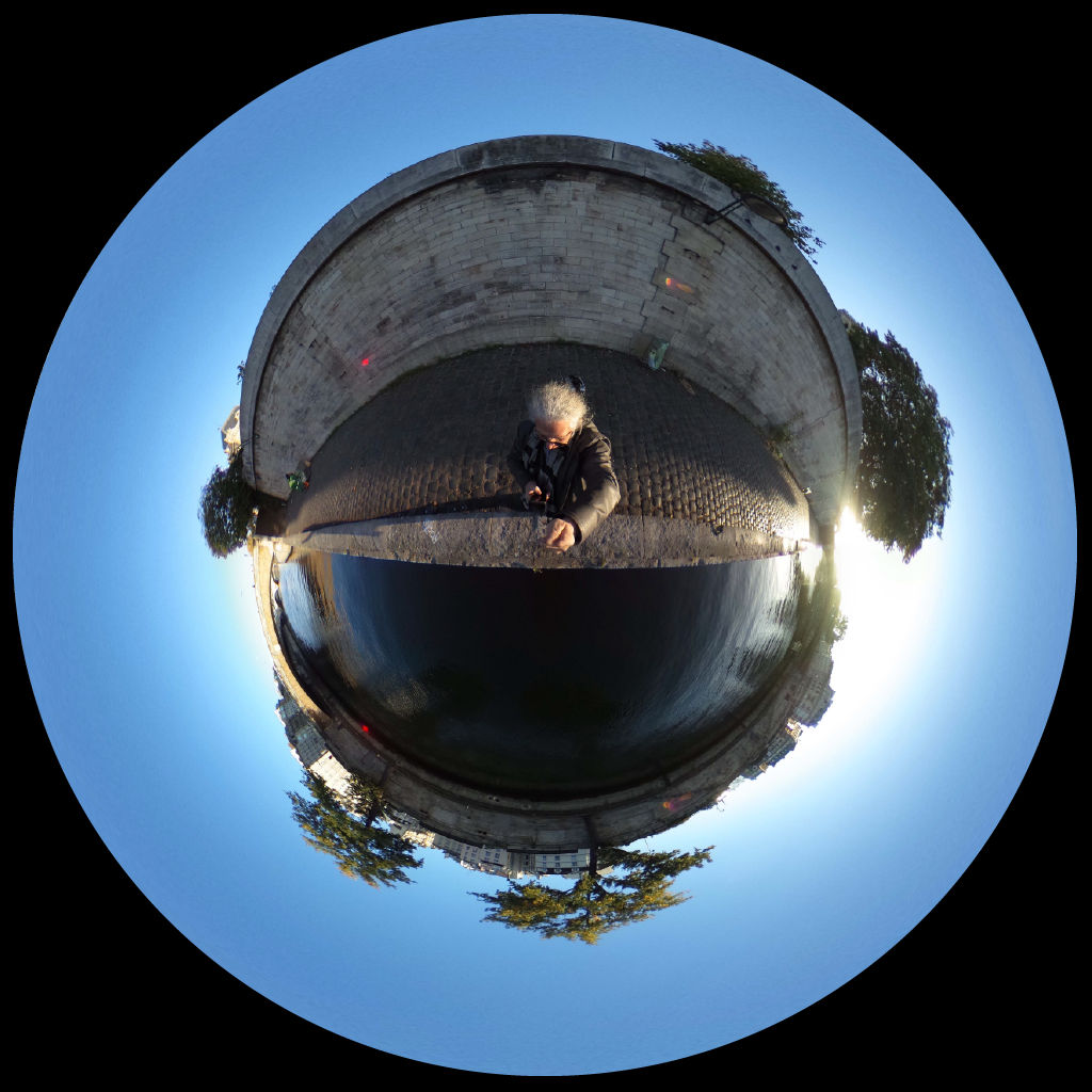 Luc Courchesne, 2017/11/06, Paris, Quai de Seine, 2017