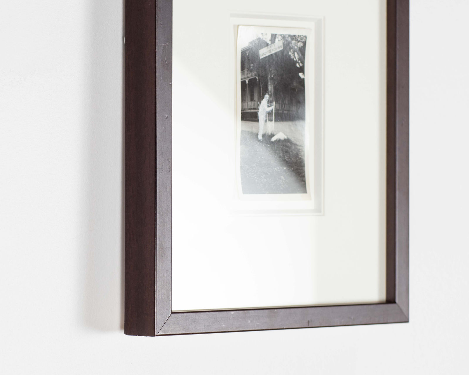 John Latour, Man in white hugging tree, 2008