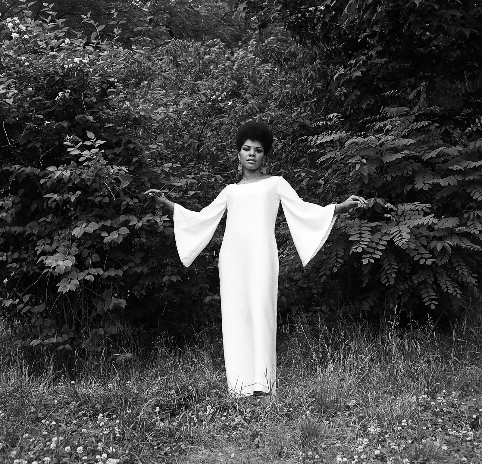 Kwame Brathwaite, Untitled (White Dress), 1970s c.