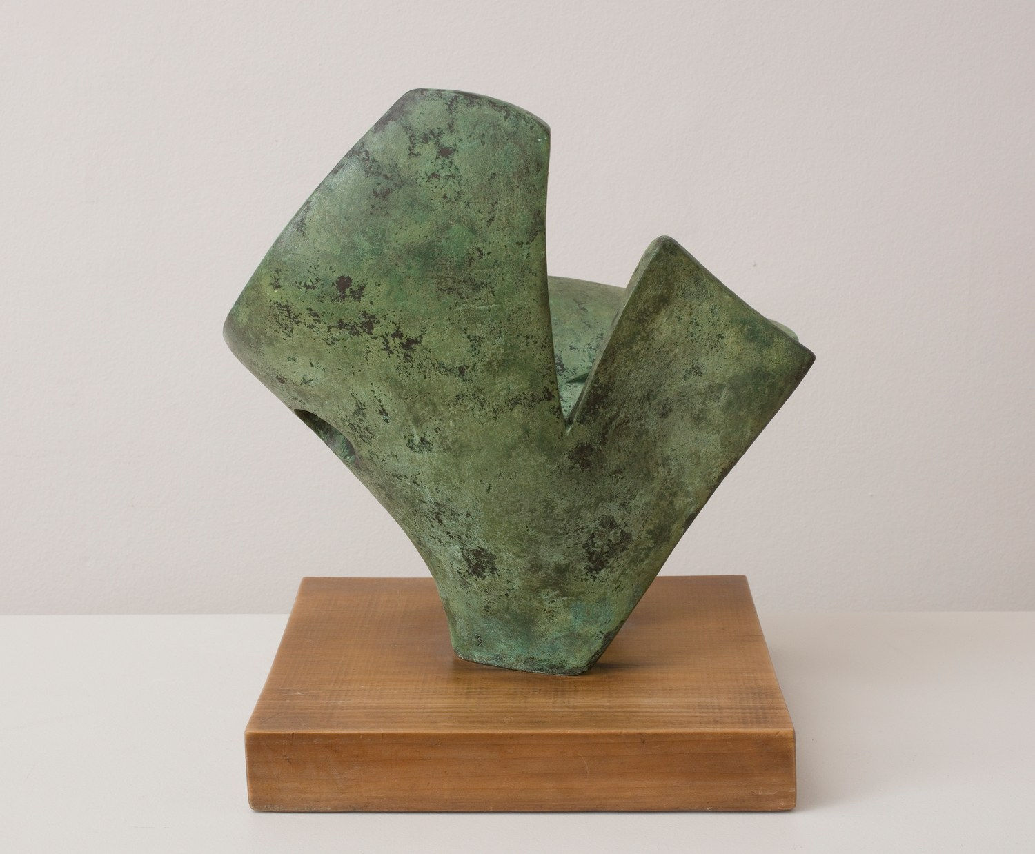 Barbara Hepworth, Aegean, 1956