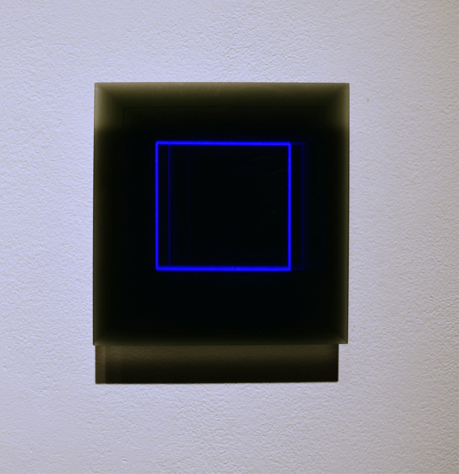 August Muth 2023 Zephyr #3 (blue) AM004