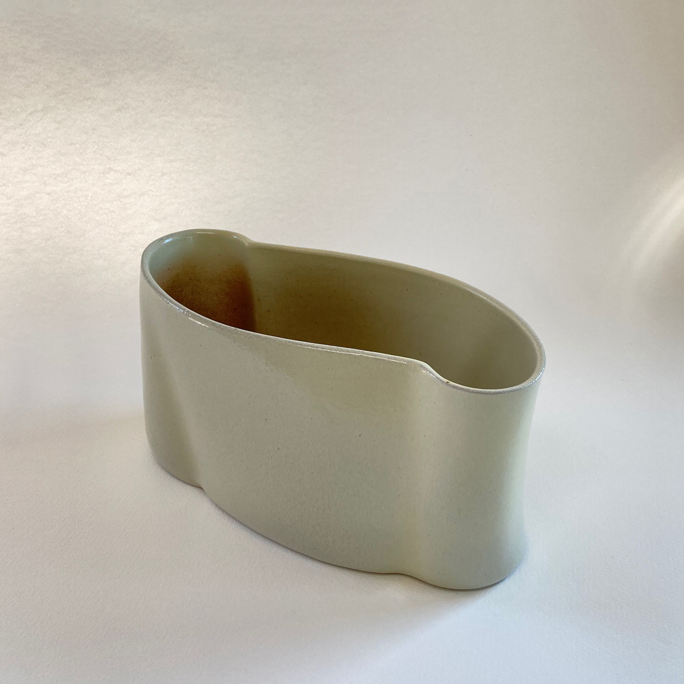 Ruth King, Cream Open Curl , 2021