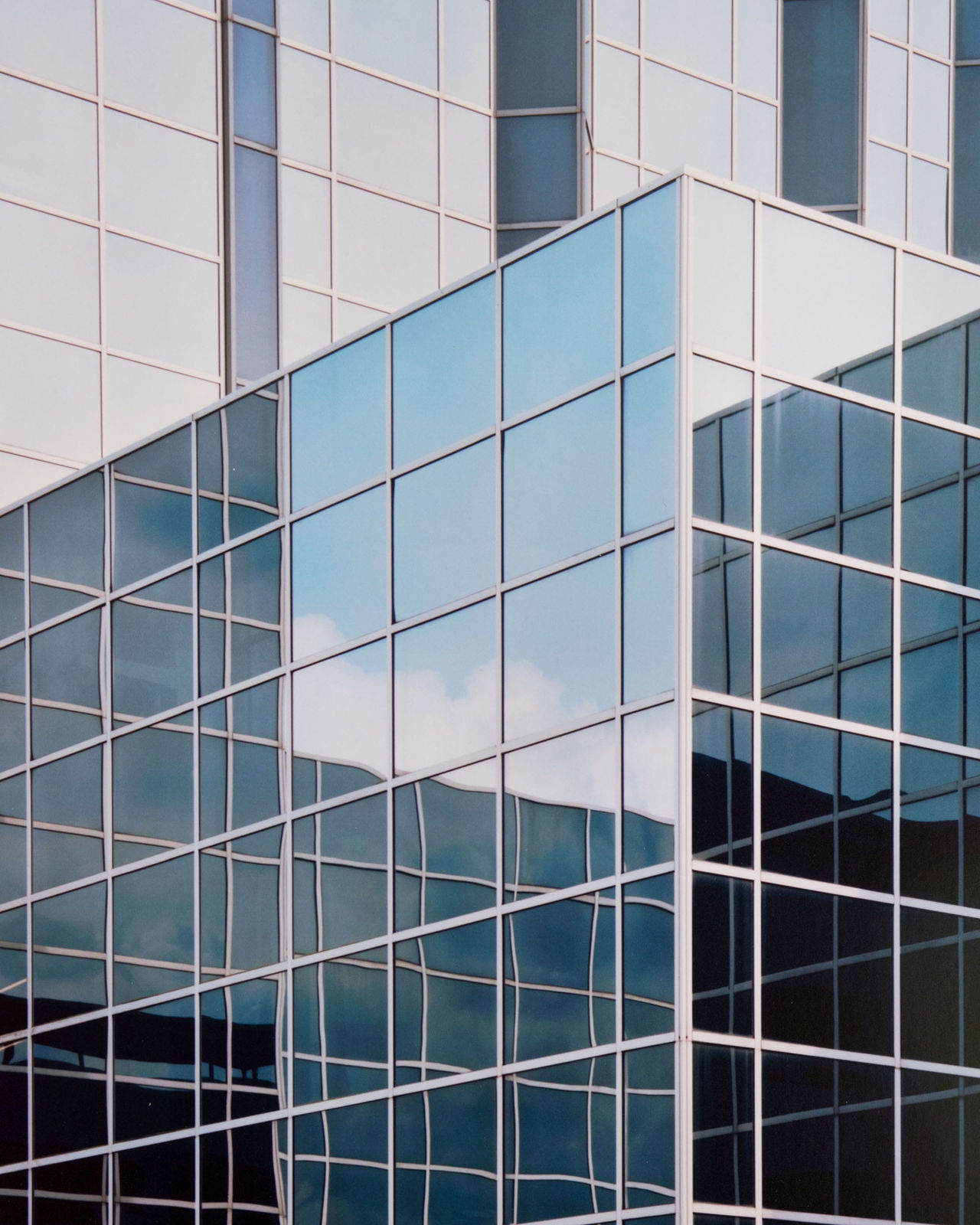 Thomas Block Humery, Houston #3 (Williams Tower and Clouds), 2023