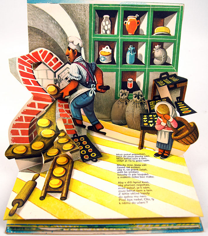 Jedem na prázdniny by Vojtech Kubasta. Pop-up spread