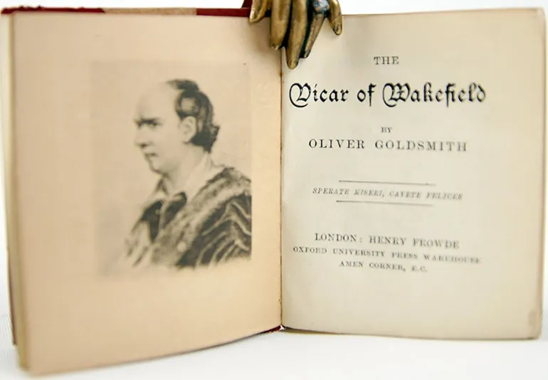 The Vicar of Wakefield by Oliver Goldsmith miniature book. Title-page spread