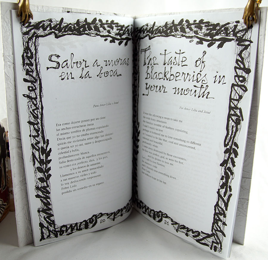 Pais Magico. Magic Country. Text spread