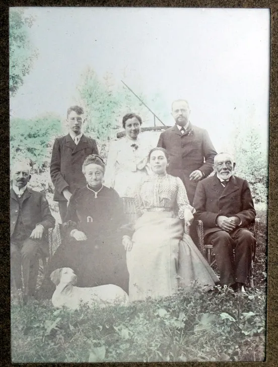 Wiener Werkstatte photo album, (c. 1903)