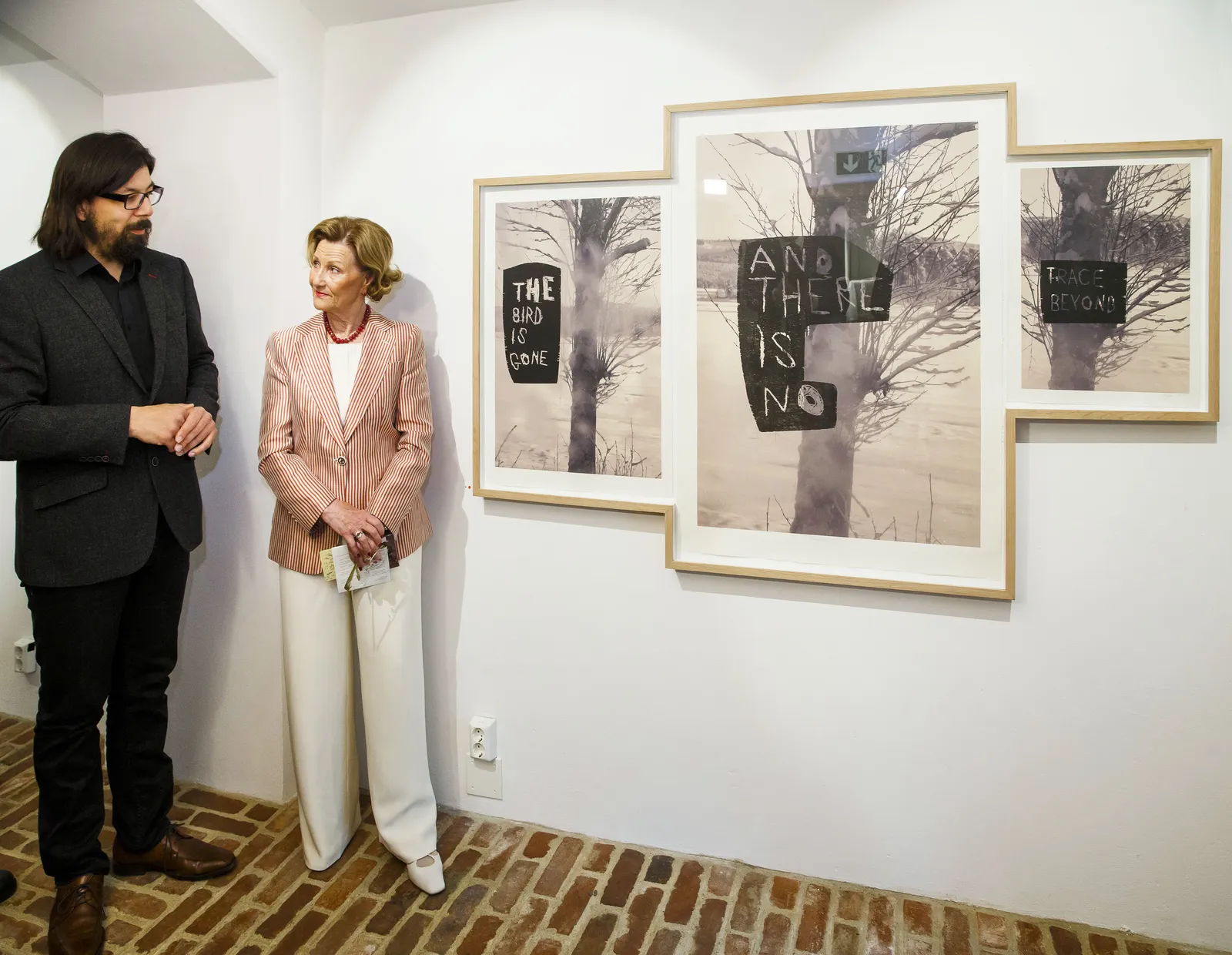 HM Queen Sonja and Svend-Allan Sørensen, Woodcut, 2015