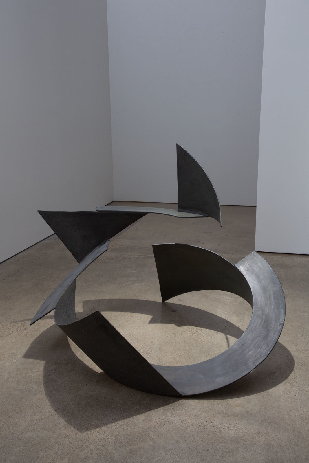 Kenneth Capps, Cycloid Wax/Wane VII, 2024