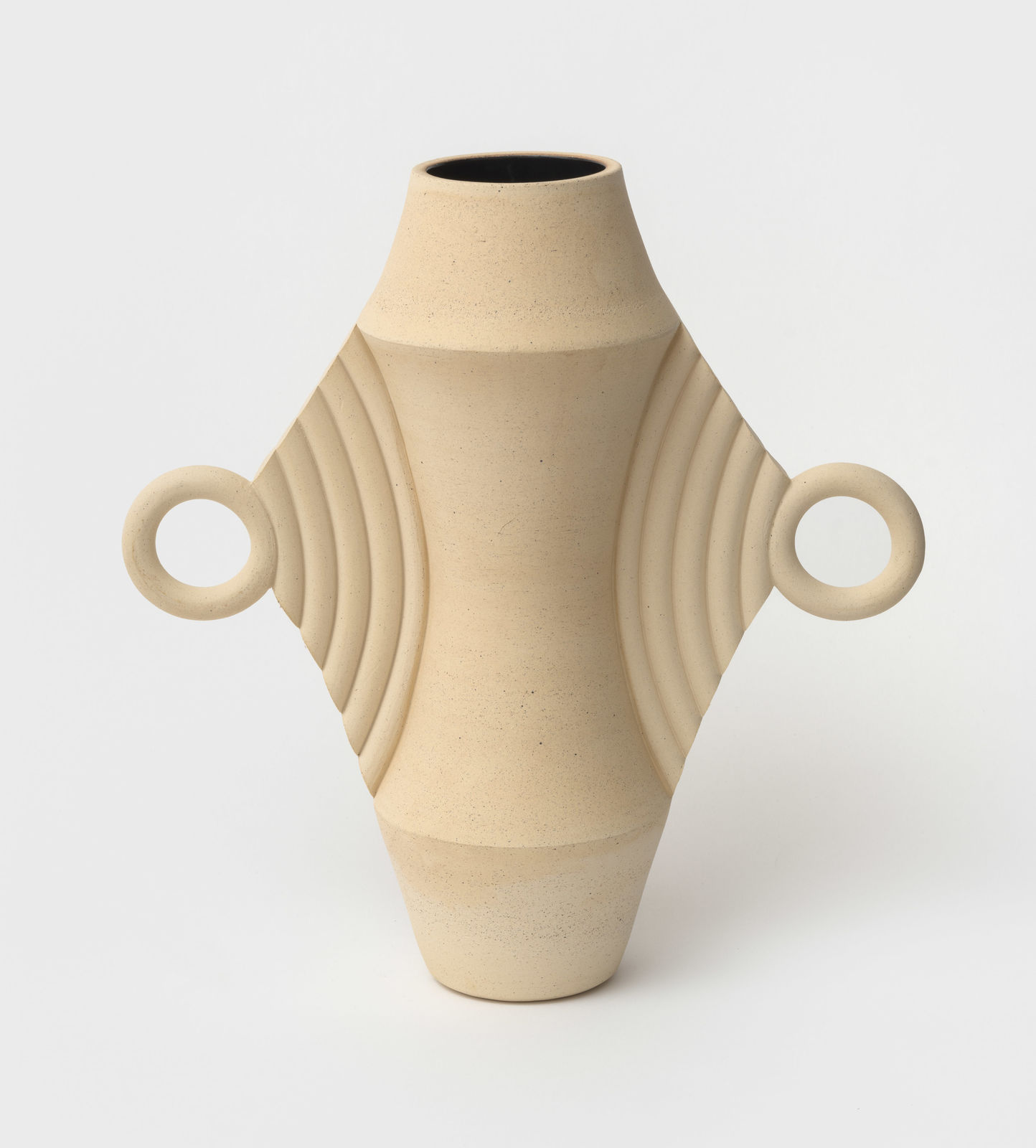 Beginner Ceramics, Dune Vase in Sand, 2025