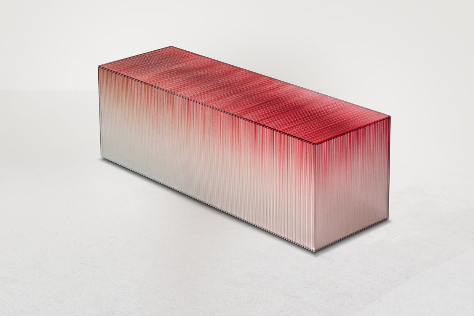 Rive Roshan, Side Table