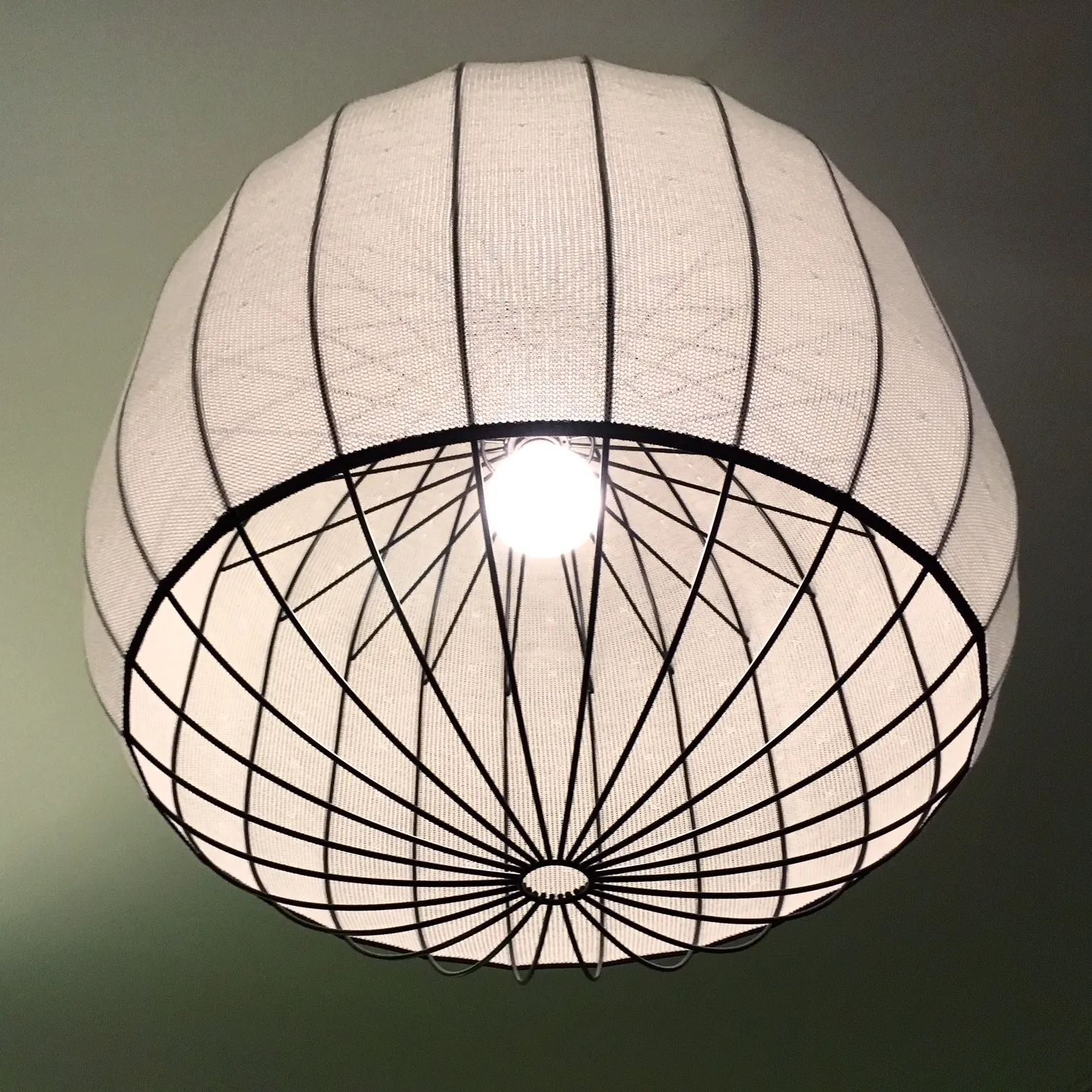 Studio Rik ten Velden, Urchin Pendant Nr 3 Large