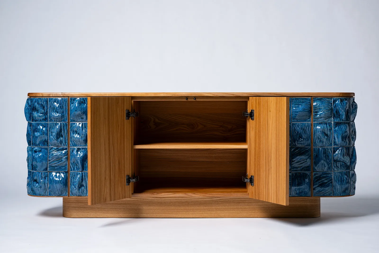 REM Atelier, Round Cabinet - Starry Night