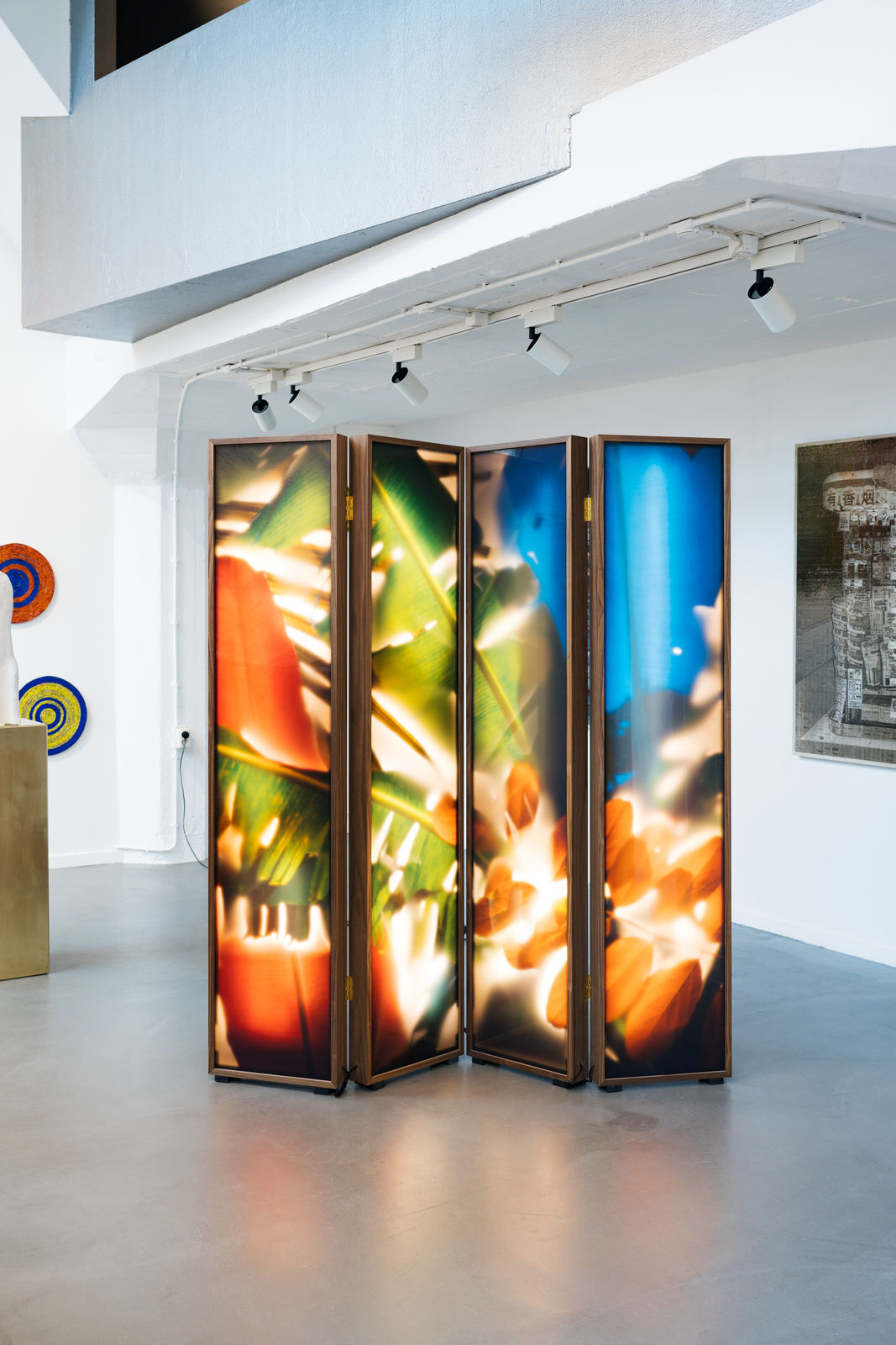 REM Atelier, Hue Screen