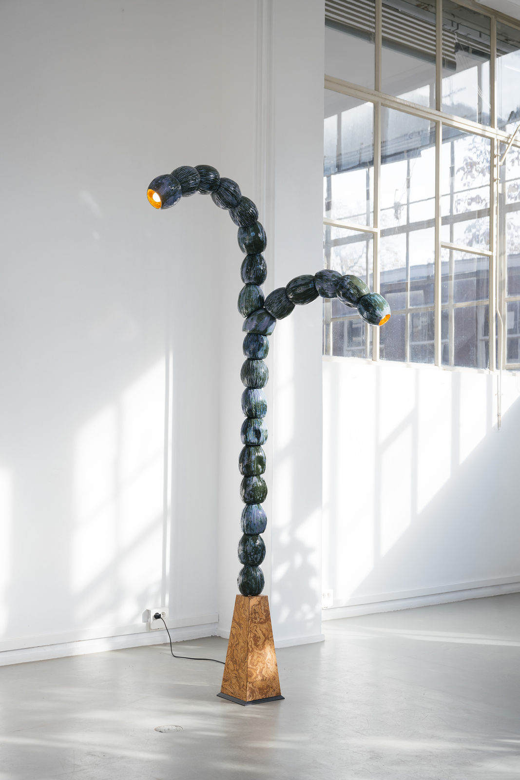 REM Atelier, Curved Melon Totem - Double Stem